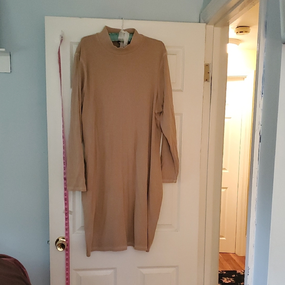 Old Navy Beige Ribbed Dress
